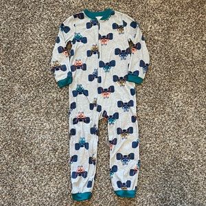 Boys Carter’s Fleece Pajamas-Size 8